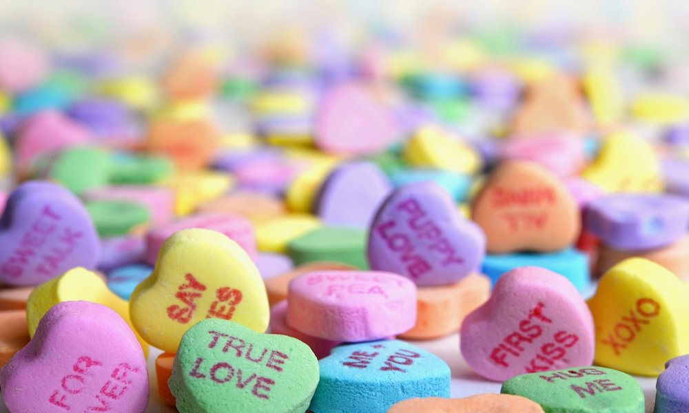 Lit Valentine’s Day Gifts for Your Cannabis Companion - MEDCAN24