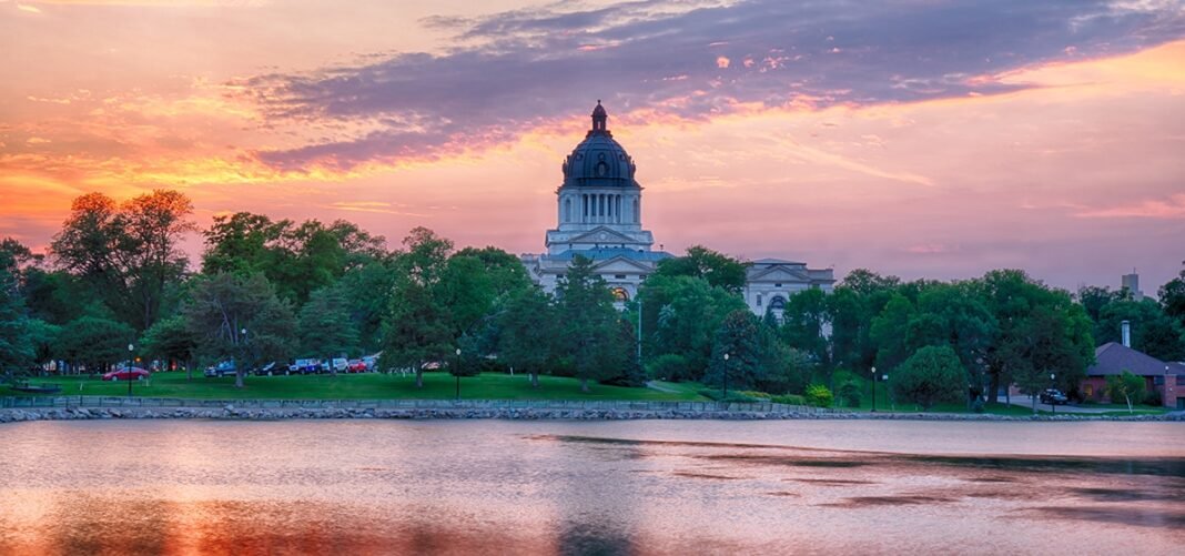 South Dakota Legislative Committee Quashes Bid to Repeal Medical Cannabis Law - MEDCAN24