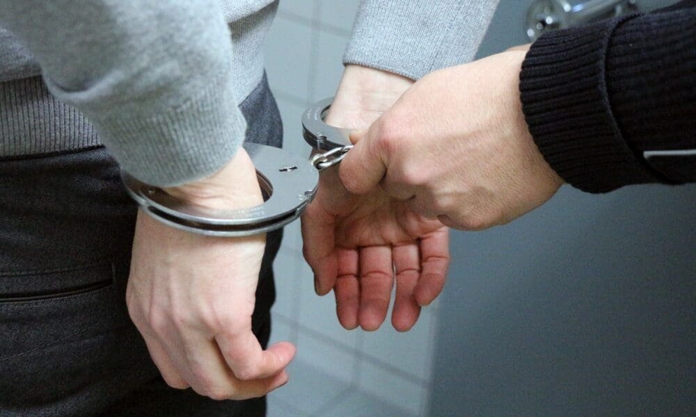 Drug Enforcement Leads To Increases In Violence, Report Published By UK Government Concludes - MEDCAN24