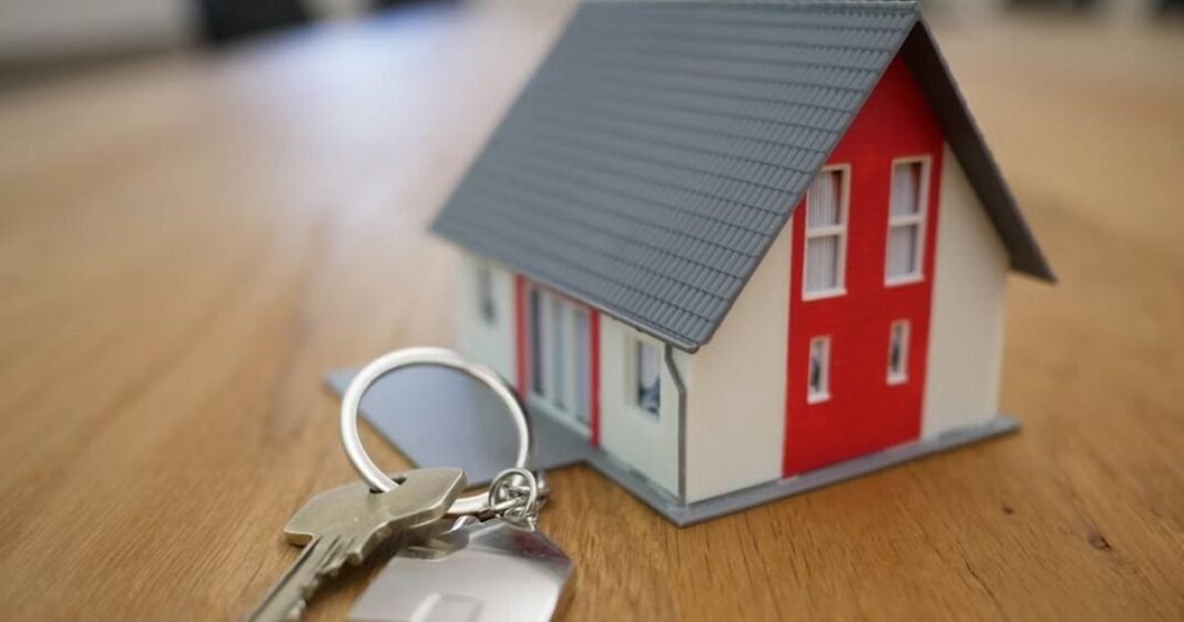 Analysis: Homes In Legal Cannabis US States Sell For More