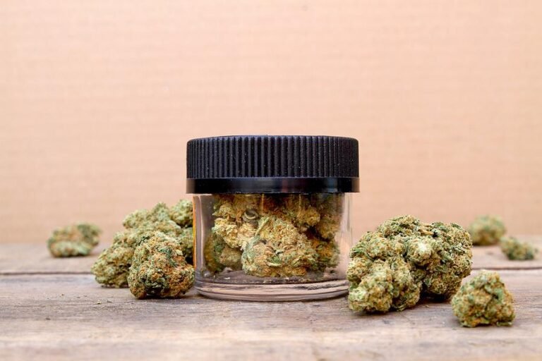 Keep Your Cannabis Fresh Longer - Best Methods to Store It