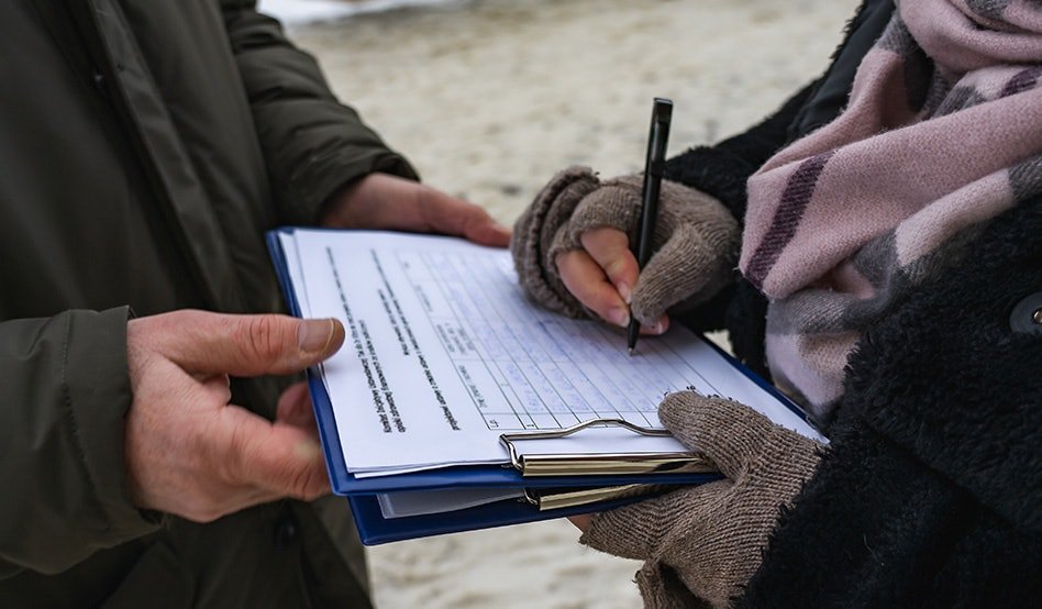 Cannabis Prohibitionists ‘Tricking’ Voters to Sign Petition in Massachusetts