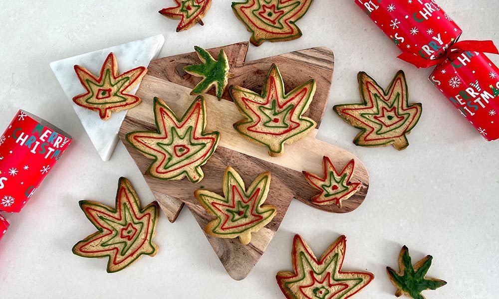 How to Make Ganja Gingerbread Christmas Cookies