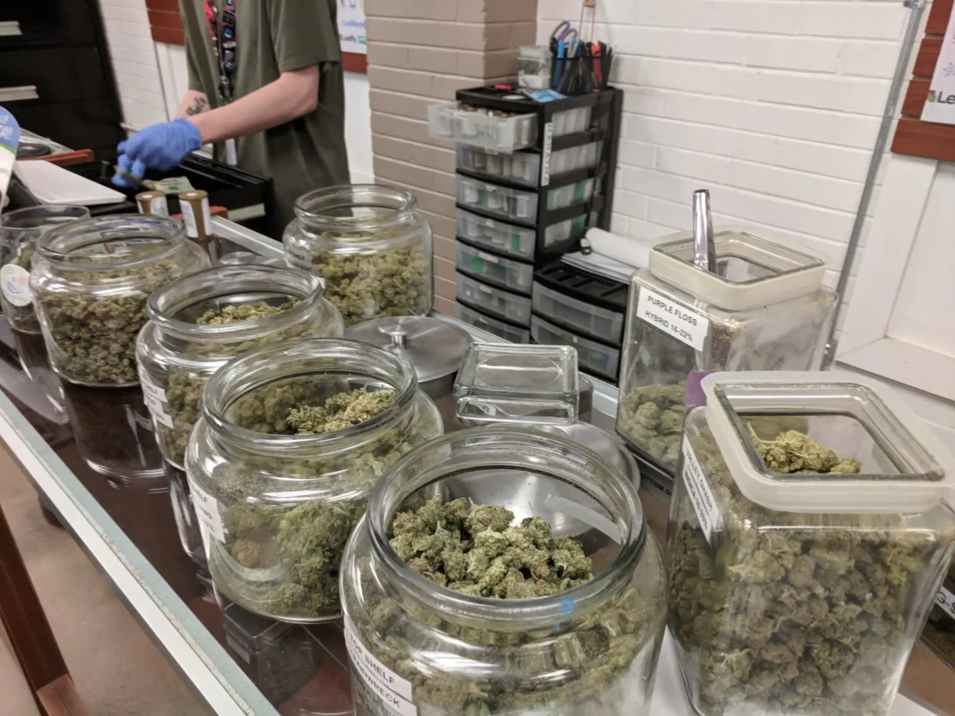 Opening Legal Marijuana Dispensaries Provides An Economic Boost For Nearby Businesses, Study Shows - MEDCAN24