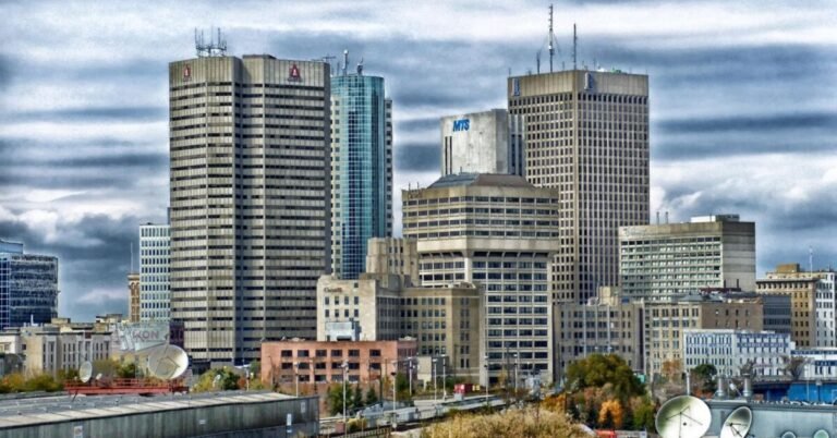 Manitoba Cannabis Stores May Be Able To Remove Required Window Coverings